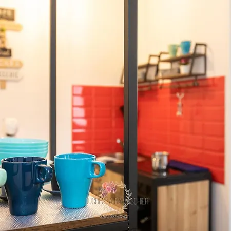 Duchessa Ravaschieri Nápoles