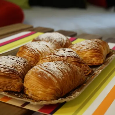 Duchessa Ravaschieri 4* Nápoly