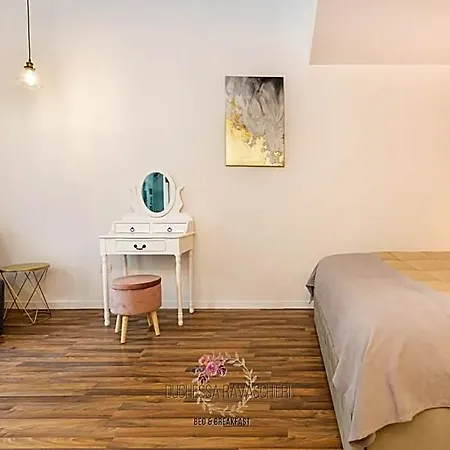 Duchessa Ravaschieri Bed & Breakfast 4*