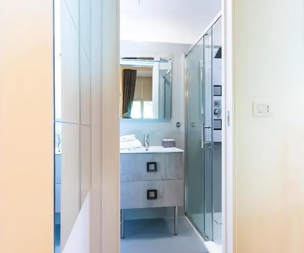 Duchessa Ravaschieri 나폴리