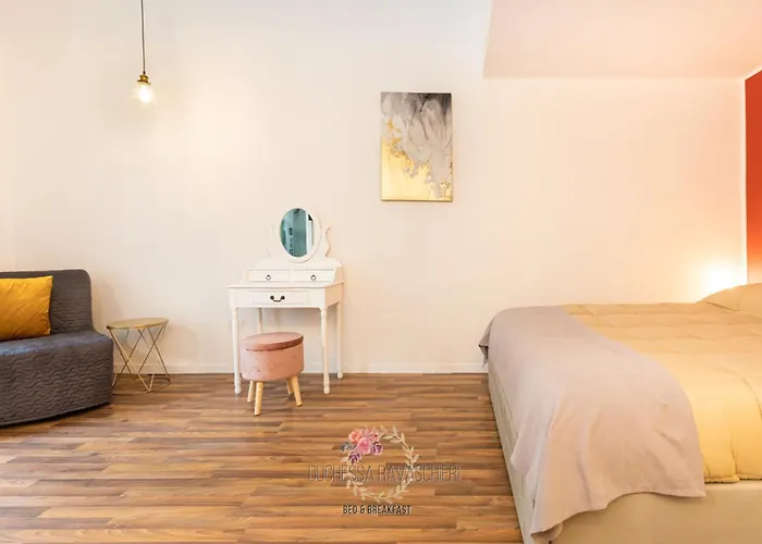 Bed and Breakfast Duchessa Ravaschieri 4*