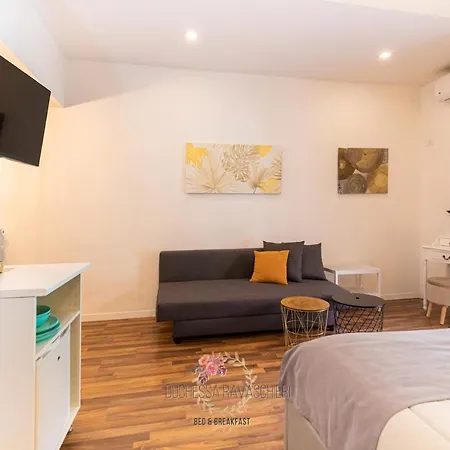 Duchessa Ravaschieri לינה וארוחת בוקר נאפולי